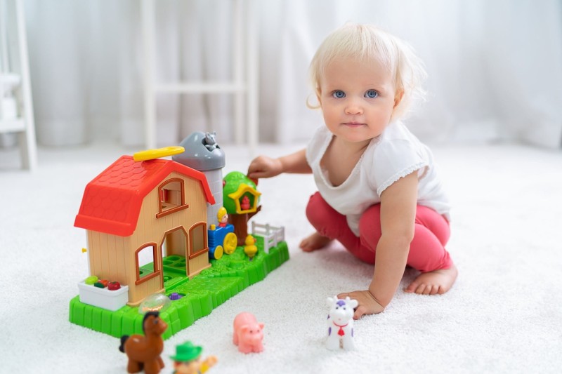 Odkrywcza Farma mówi po polsku Dumel Discovery