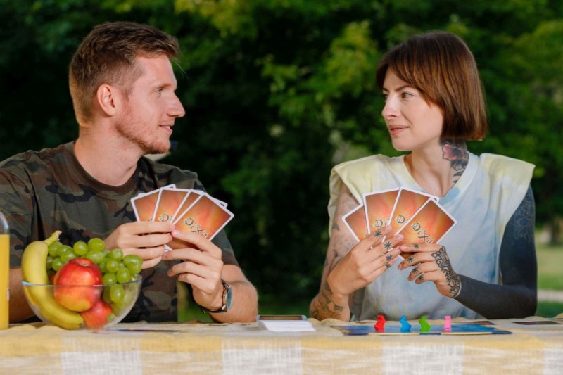 Dixit gra planszowa Rebel