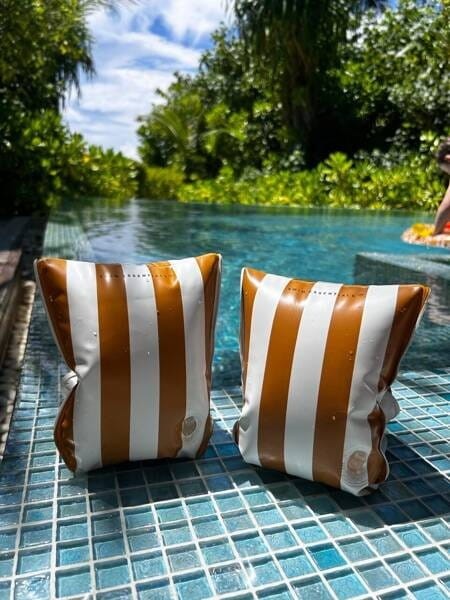 Rękawki do pływania 2-6 lat żółte paski Swim Essentials