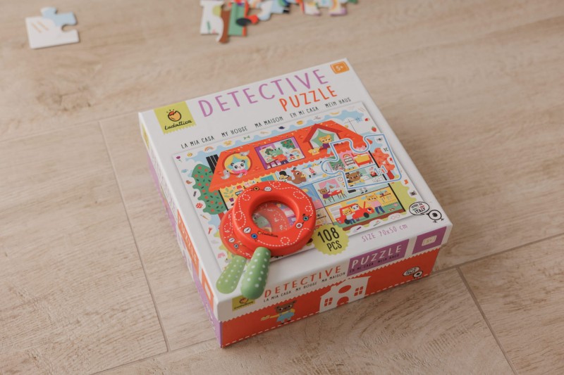 Detektywistyczne puzzle z lupą gra Mój Dom 108 el. Ludattica