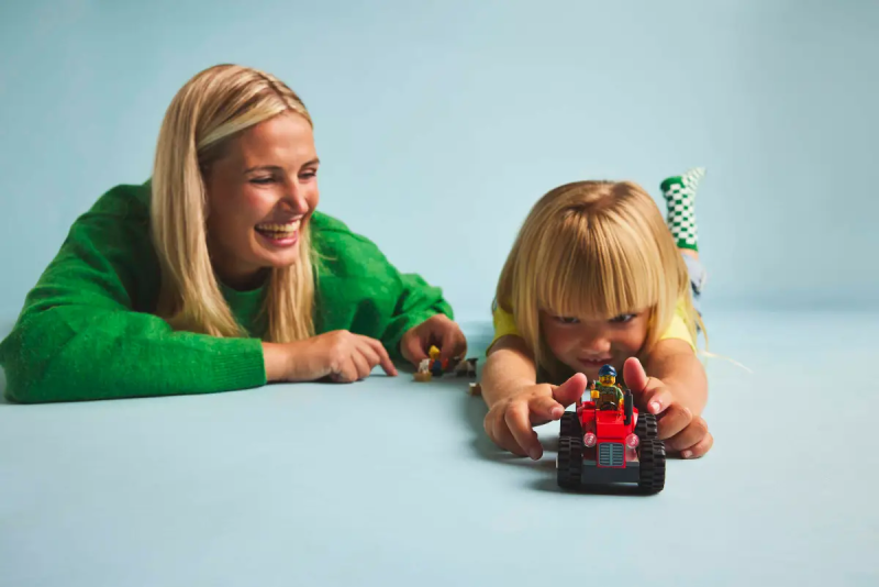 Lego 60461 Czerwony traktor z przyczepą i owcą