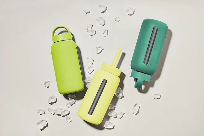 Słomka do szklanej butelki Muuki 720 ml Lounge Straw + Cap Frosted Green