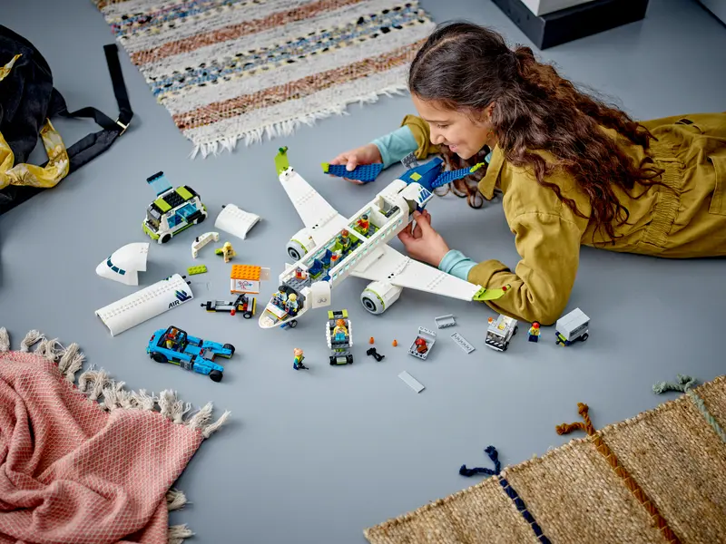 Lego Samolot pasażerski 60367