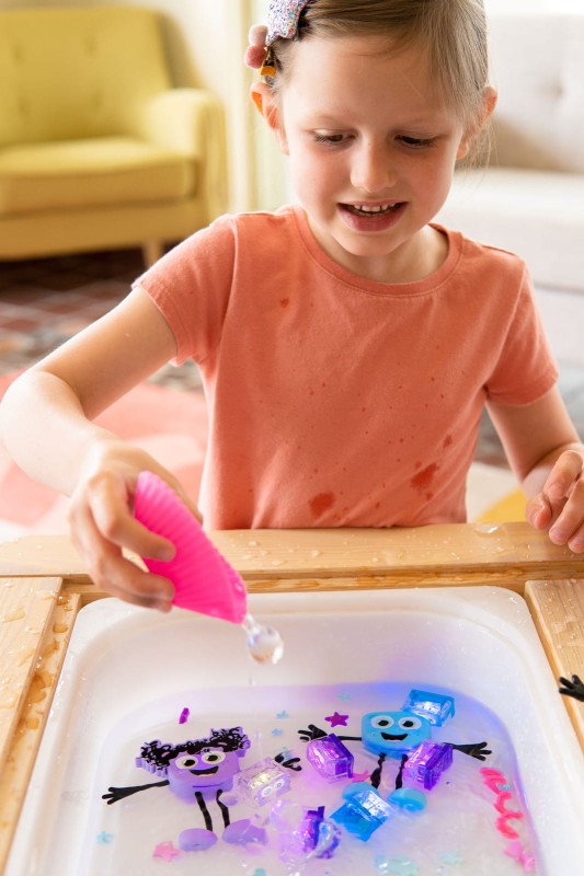 Glo Pals Kostki LED świecące w wodzie fioletowe 4 sztuki