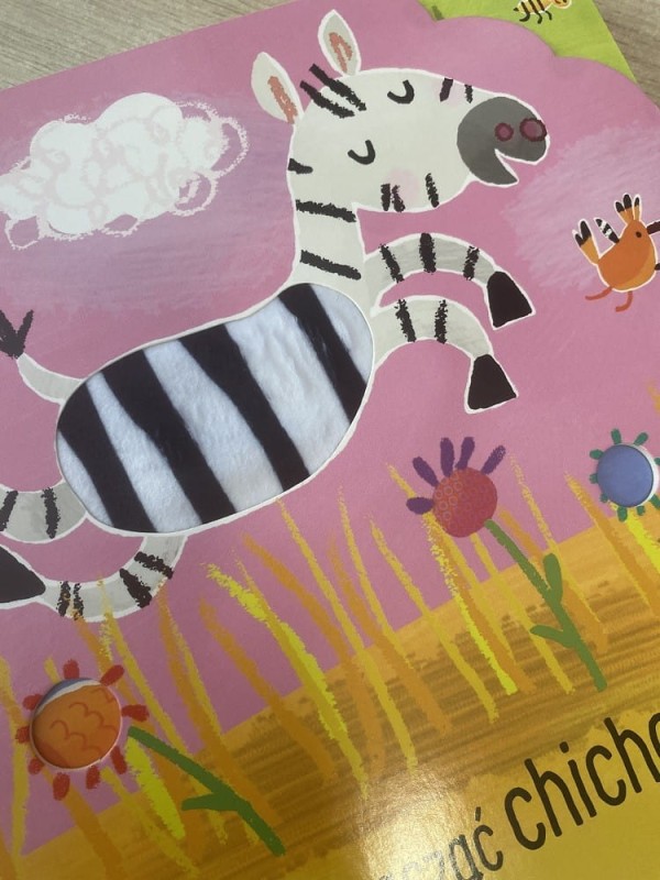 Dotknij, naciśnij, posłuchaj. Nie łaskocz lwa!