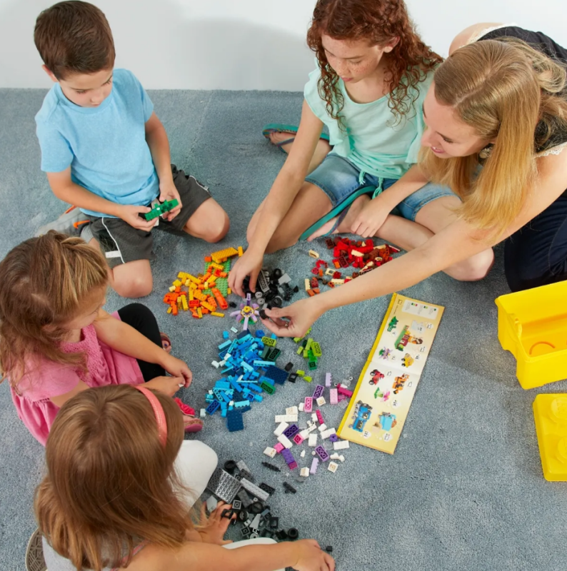 Klocki LEGO 10698 Kreatywne Pudełko, duże 790 el.
