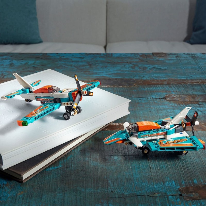 Klocki LEGO Technic Samolot wyścigowy 42117