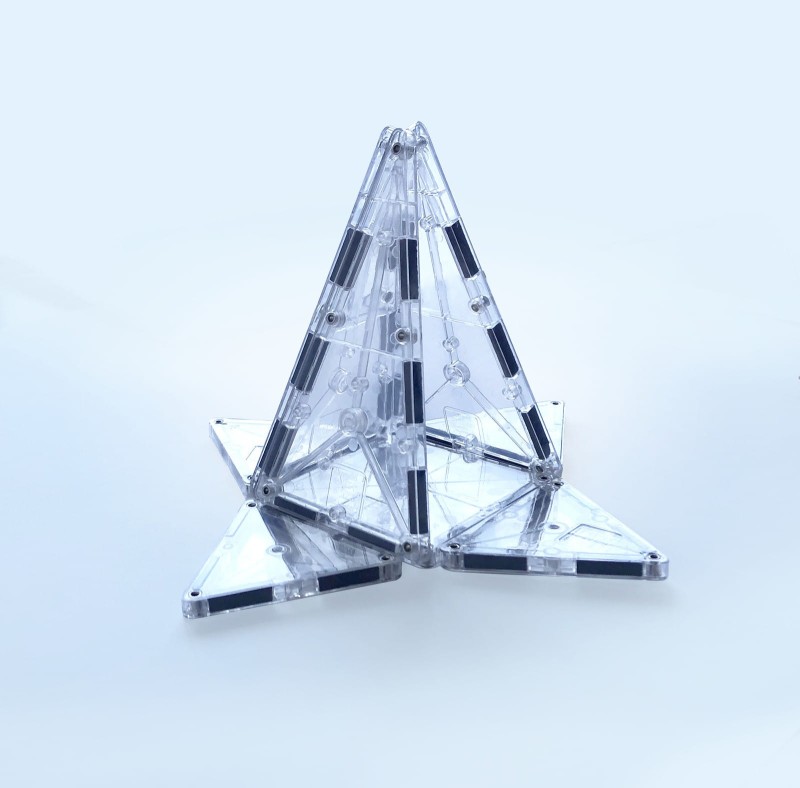 Klocki magnetyczne przezroczyste 16 el. ICE MAGNA-TILES