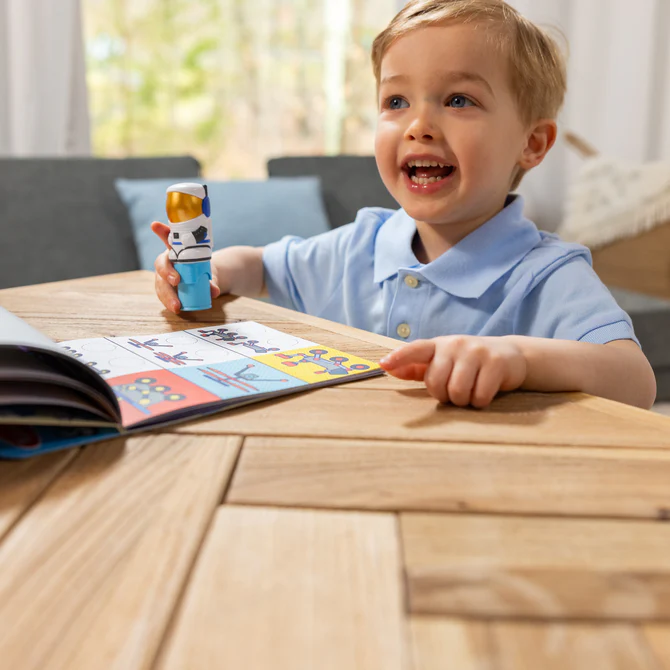 Stempelki z naklejkami Astronauta Sticker WOW Melissa & Doug