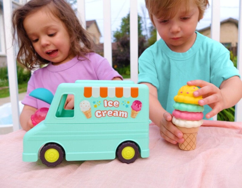 Lodziarnia Samochód z Lodami Sweet Scoops - b.toys