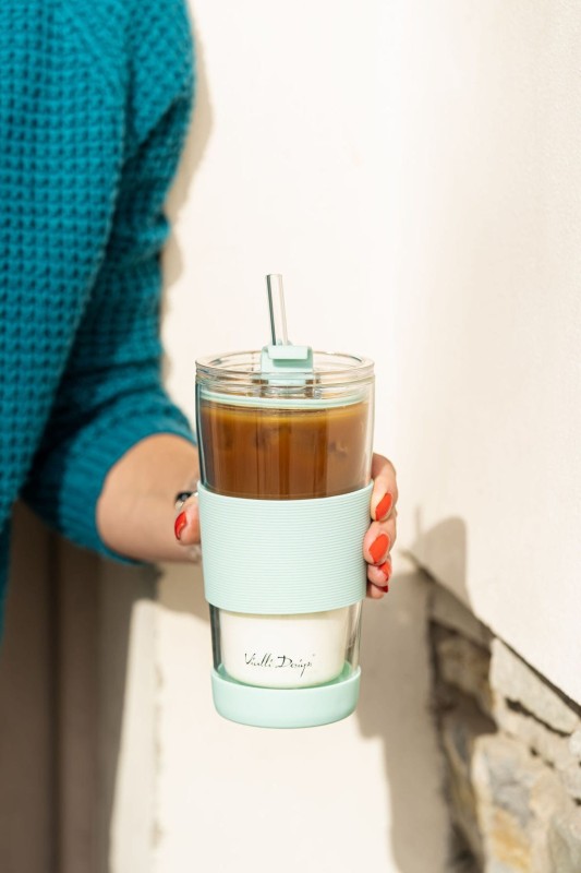 Szklany kubek termiczny ze słomką 600 ml miętowy Fuori Vialla Design
