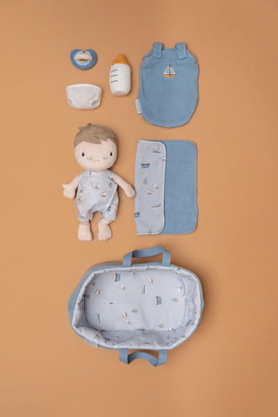 Lalka dzidziuś w nosidełku z akcesoriami Baby Jim Little Dutch