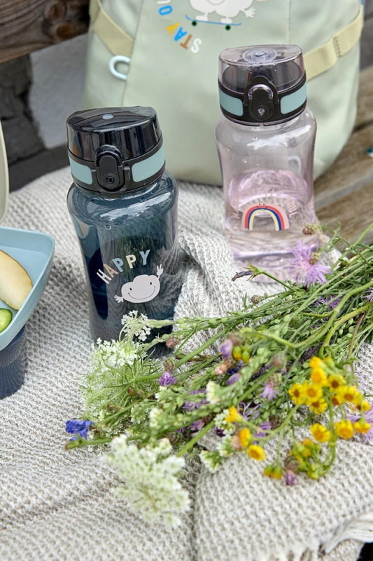 Bidon ze sportowym ustnikiem 420 ml różowy tęcza Outdoor Lassig