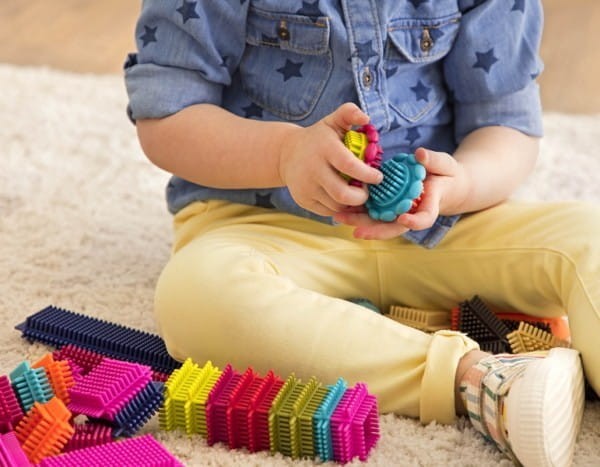 B.toys - klocki jeżyki w słoju Stackadoos in Jar