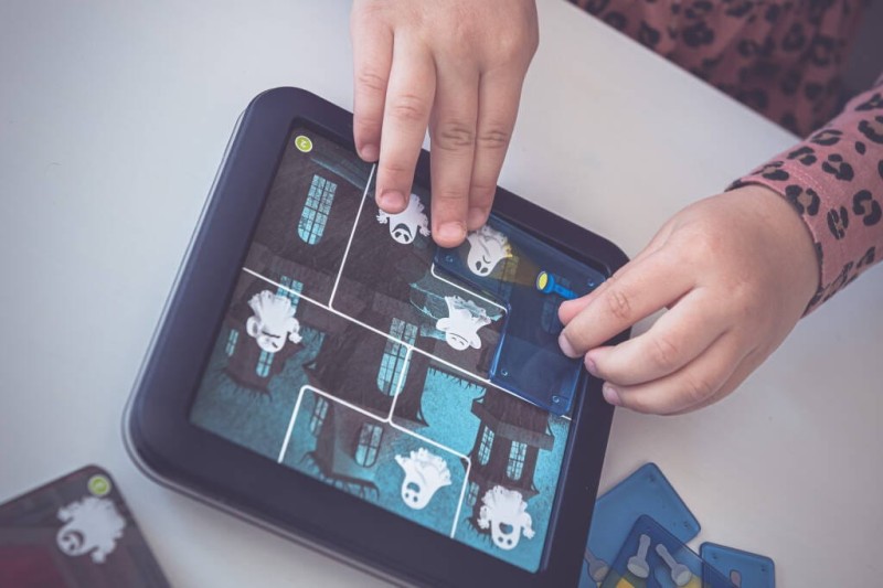 Gra Łamigłówka 5+ Ghost Hunters - Smart Games