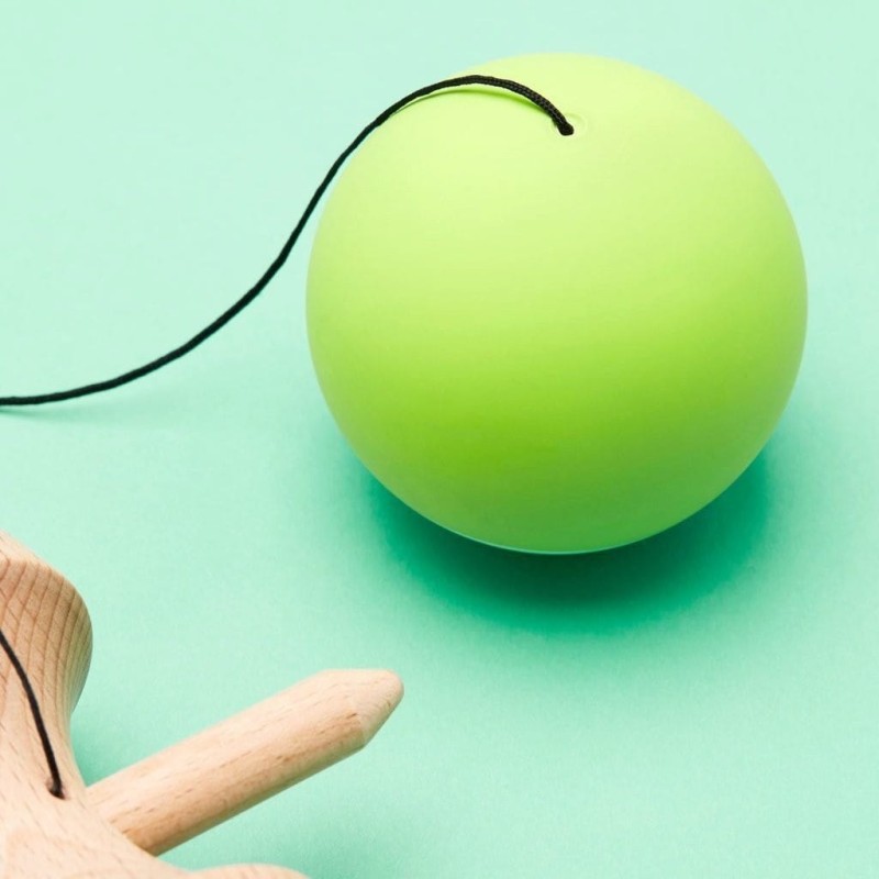 Kendama KROM Pop Lime Green