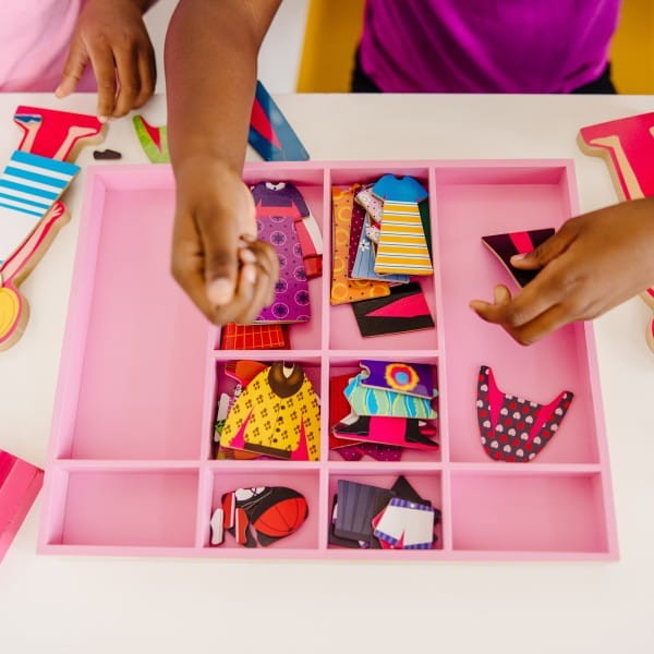 Ubieranka Magnetyczna Przyjaciółki - Melissa & Doug