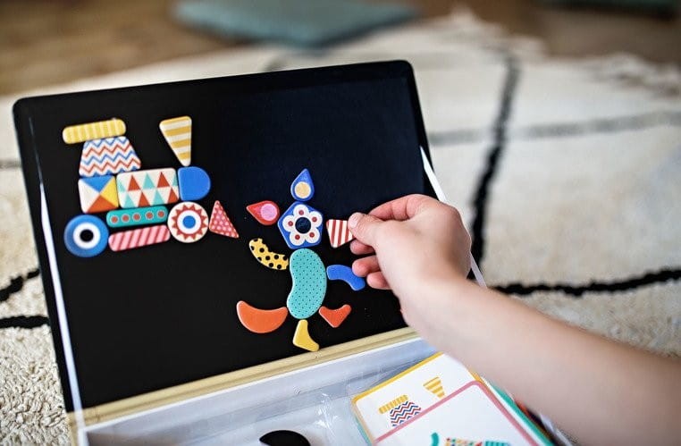 Magnetyczna układanka Kształty Magnetibook - Janod