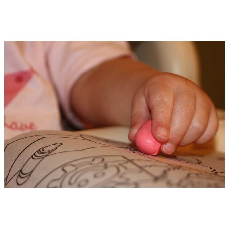 Kredki kamienie w aksamitnym woreczku 8 kolorów – Crayon Rocks