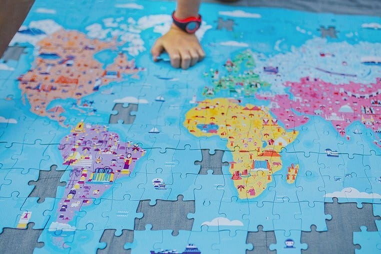 Puzzle edukacyjne z figurkami 3D Cuda świata 350 elementów - Janod