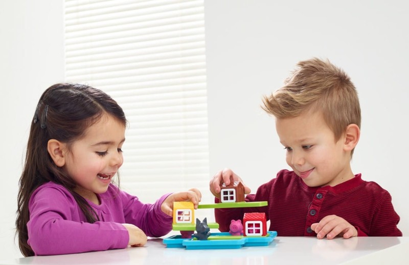 Gra Planszowa 3+ Trzy Świnki - SmartGames