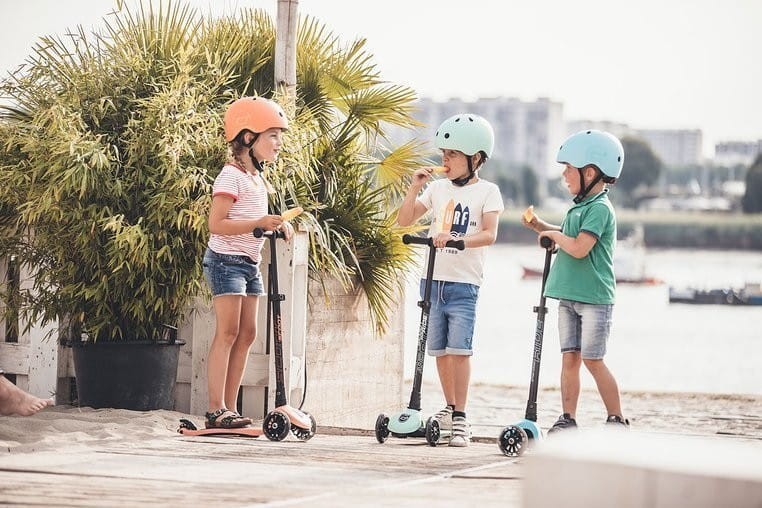 Kask rowerowy dla dzieci z Lampką LED na hulajnogę i rower S-M od 3 lat Peach Scoot & Ride
