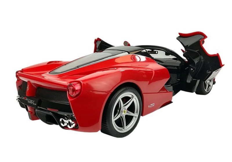 Ferrari Aperta Rastar 1:14 Czerwone zdalnie sterowane