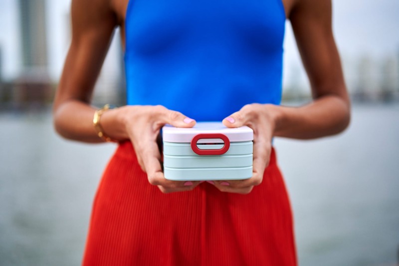 Śniadaniówka z Przegródkami i Widelcem Bento Strawberry Vibe - Mepal