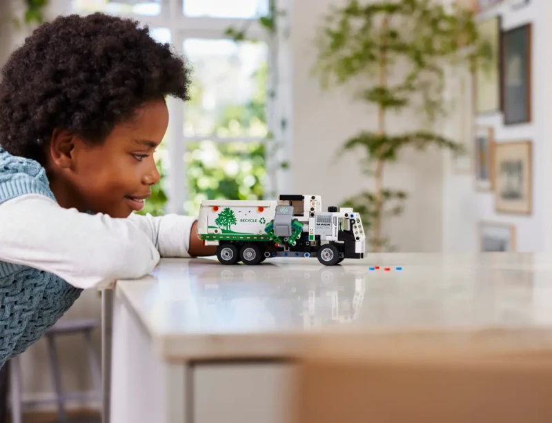Śmieciarka Mack® LR Electric Lego Technic 42167