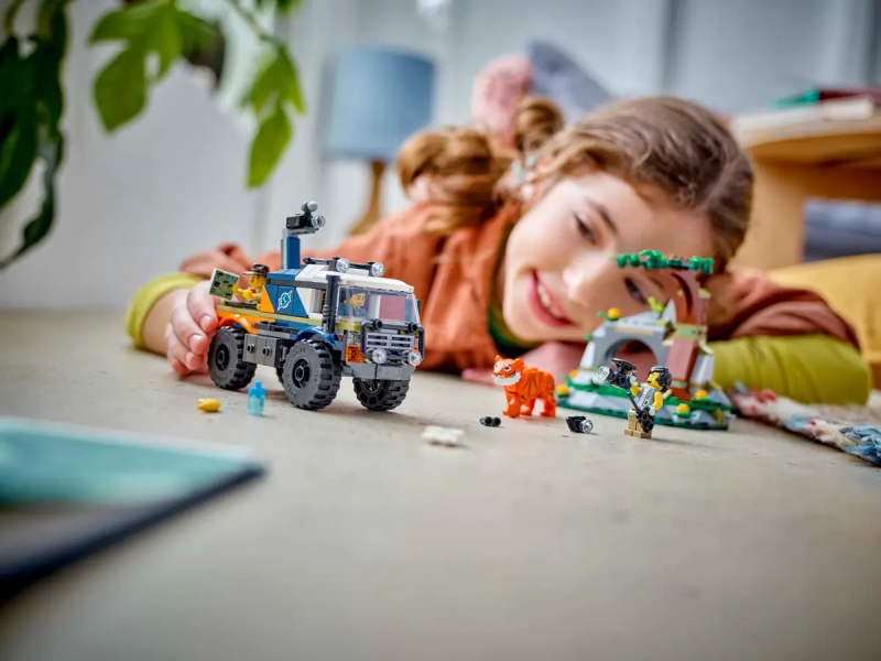 Terenówka badacza dżungli Lego 60426