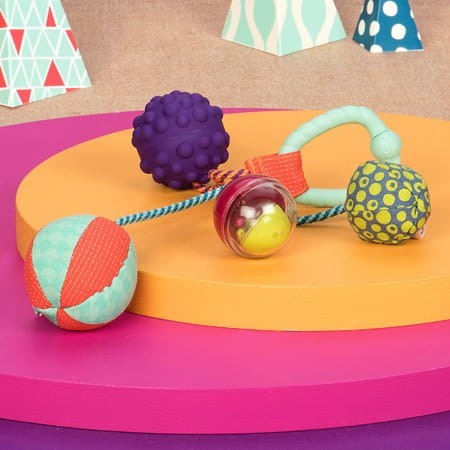 Gryzak z Piłeczkami Sensorycznymi Sounds So Squeezy - b.toys