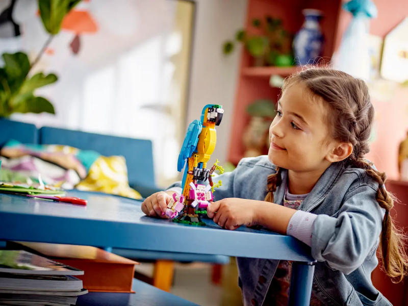 Lego Creator 3 w 1 Egzotyczna papuga 31136