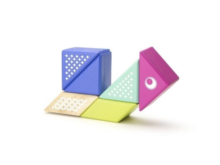 Drewniane klocki magnetyczne Travel Pals Koliber - Tegu