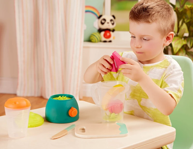 Blender z owocami do krojenia Fruity Smoothie Playset b.toys