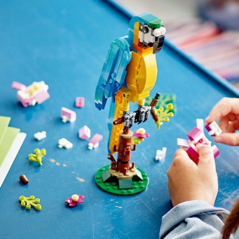 Lego Creator 3 w 1 Egzotyczna papuga 31136