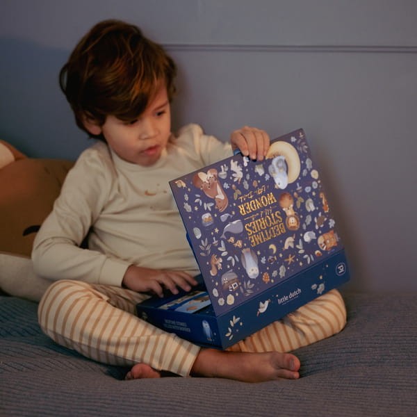 Projektor z bajkami dla dzieci Latarka błękit Little Dutch