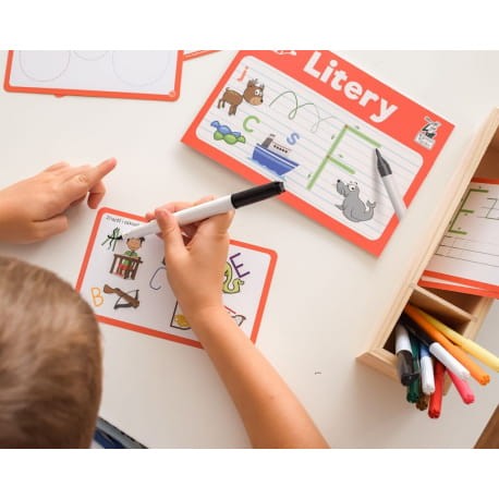 litery-pisze-i-zmazuje- (3).jpg