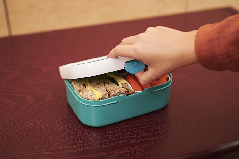 1074400_lunch_box_campus_easy_to_open_2_3.jpg