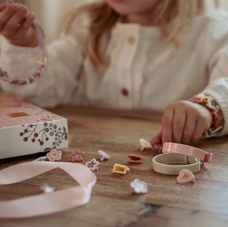 pol_pm_Little-Dutch-Kalendarz-adwentowy-Stworz-swoje-bransoletki-charms-5648_8.png