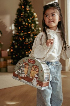 pol_pm_Little-Dutch-Kalendarz-adwentowy-w-walizeczce-FSC-X-MAS-5700_17.jpg