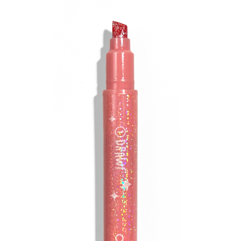 OOLY-Switch-Eroo-Sparkle-Glittery-Color-Changing-Markers-Chisel-Close-Up.webp