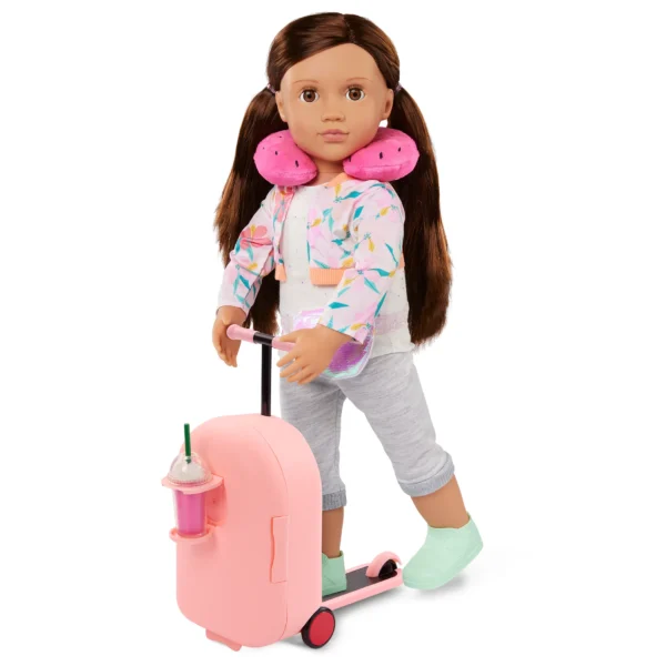BD35526-packed-for-adventures-og-lalka-z-walizka-hulajnoga-600x600.webp