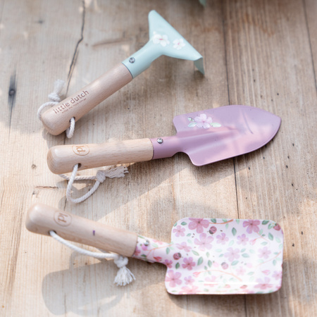 pol_pm_Little-Dutch-Zestaw-narzedzi-ogrodniczych-Fairy-Garden-4982_4.jpg