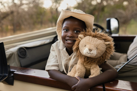 pol_pm_Little-Dutch-Przytulanka-Lew-25cm-Safari-Friends-GRS-6031_3.jpg