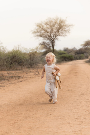 pol_pm_Little-Dutch-Przytulanka-Malpka-Safari-Friends-GRS-6040_5.jpg