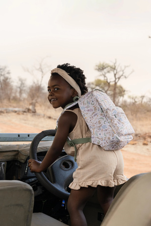 pol_pm_Little-Dutch-Plecak-29cm-Safari-Friends-6161_6.jpg