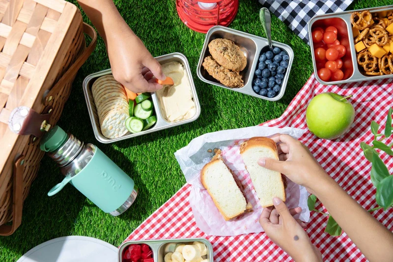 Pura-stalowy-lunchbox-pojemnik-na-zywnosc-piknik-landscape.jpg