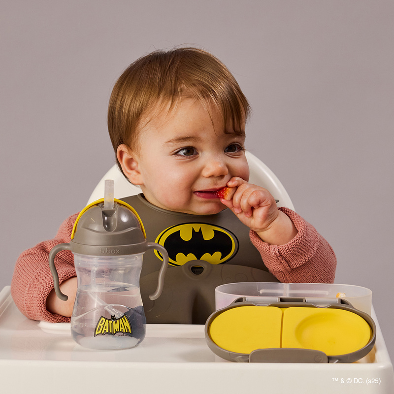 pol_pm_Batman-by-b-box-Snackbox-szczelny-pojemnik-na-jedzenie-i-przekaski-dla-dzieci-20970_4.jpg