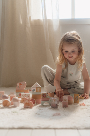 pol_pm_Little-Dutch-Zestaw-klockow-Fairy-Garden-FSC-4464_1.jpg